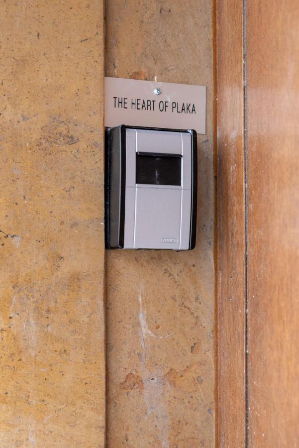 Appartamento The Heart Of Plaka Atene Esterno foto